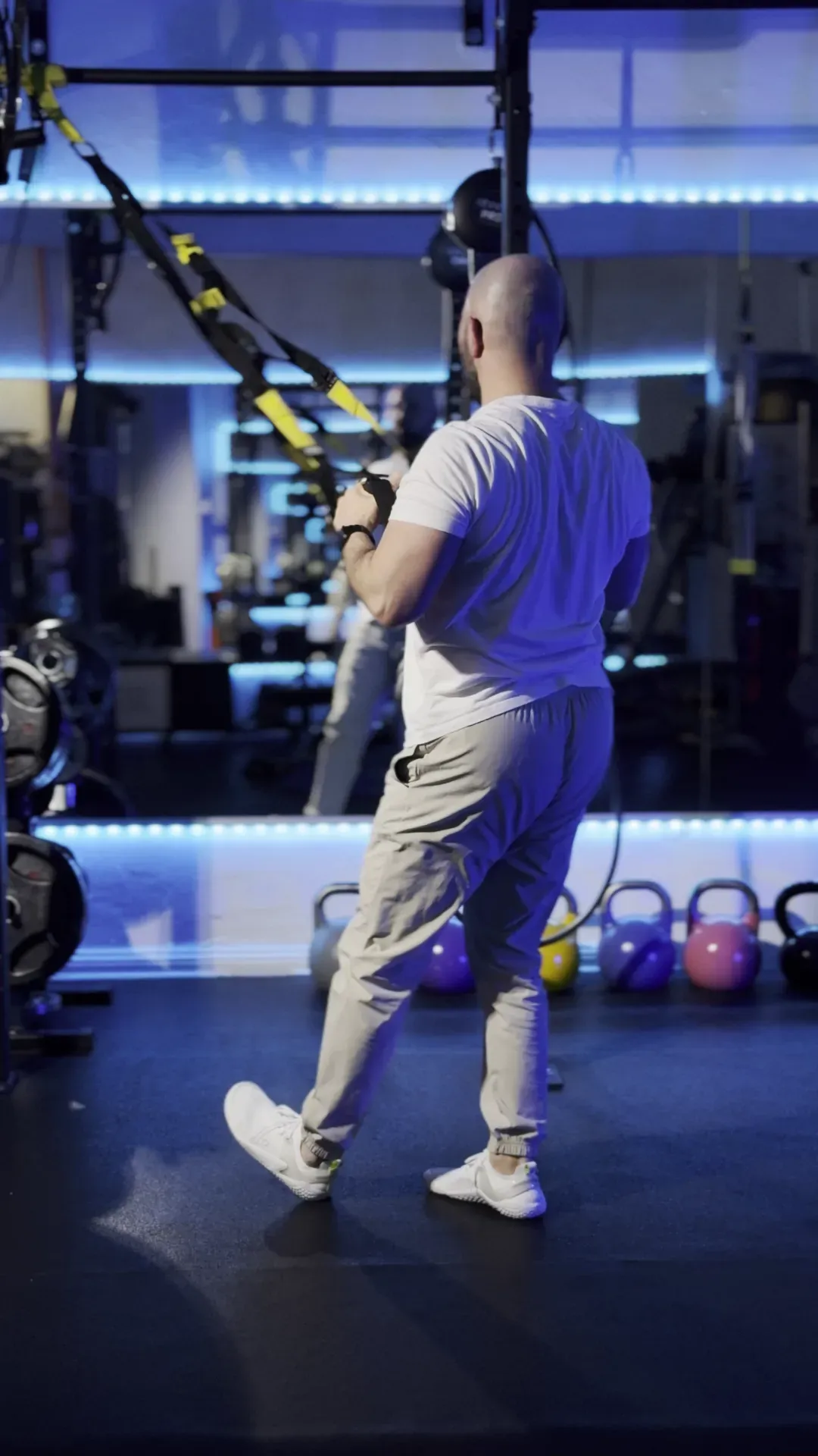 One Leg Squat TRX an Schlingentrainer
